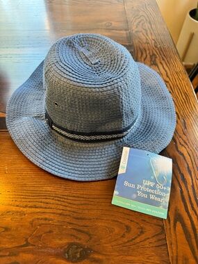 Coolibar Holden packable travel sun hat